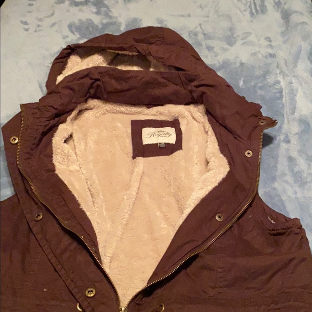 Fall Vest - Picture 2 of 3